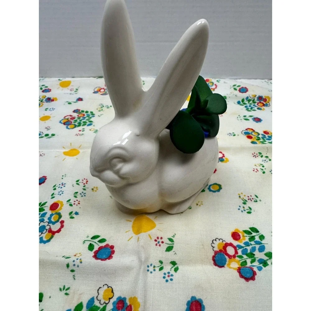 Vintage White Ceramic Bunny Rabbit Planter Succulent‎ Pot Easter Decor Kitsch